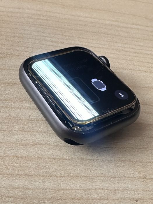 Apple Watch SE 1 40 mm zablokowany ICloud