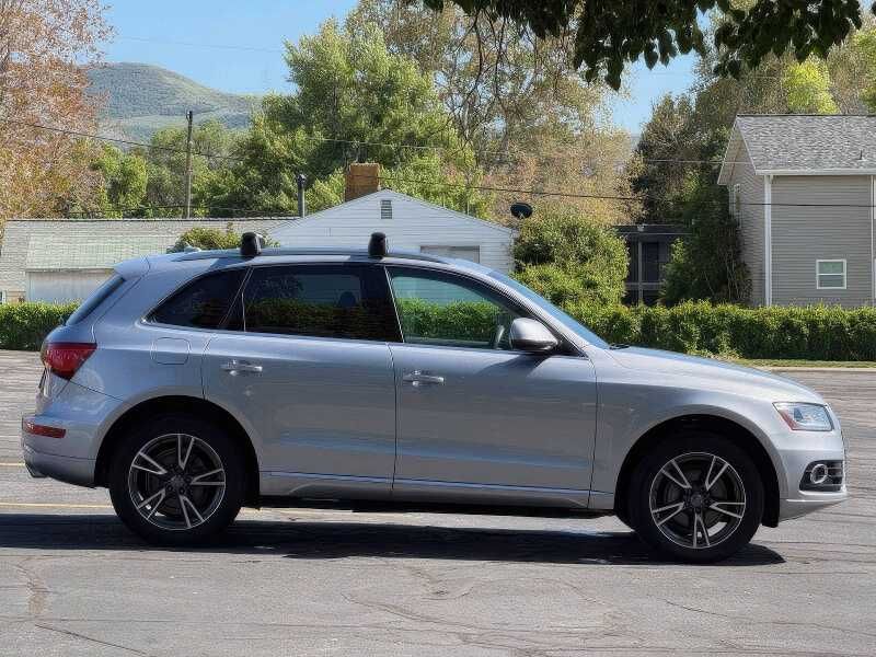 2016 Audi Q5 2.0T quattro Premium Plus
