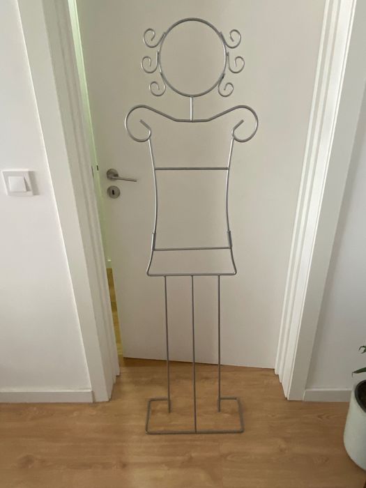 cabide quarto de menina