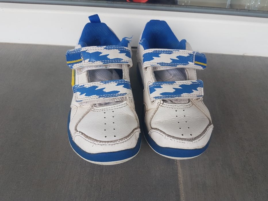 Adidasy ,buciki roz.27