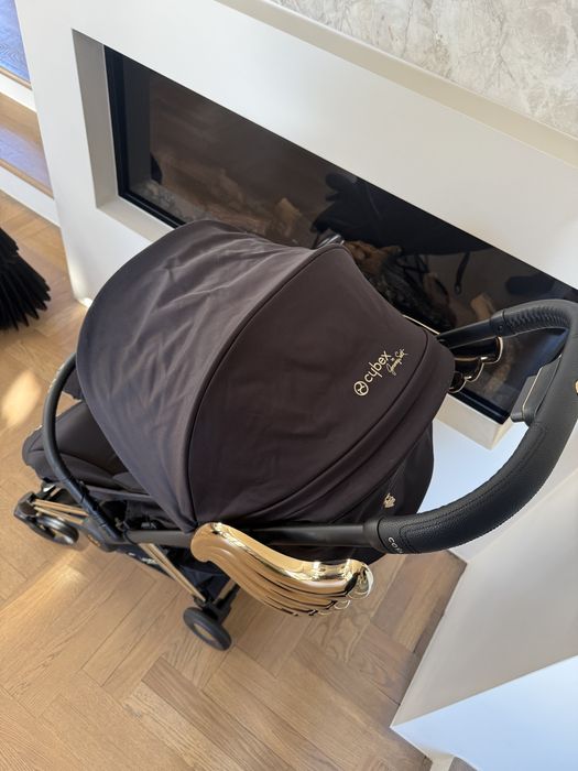 Cybex coya jeremy scott