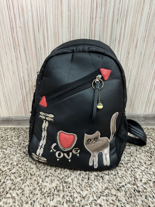 Продам школьный рюкзак