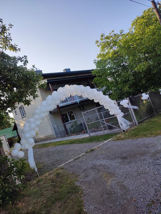 Dekoracje balonowe brama ślubna balony wesele