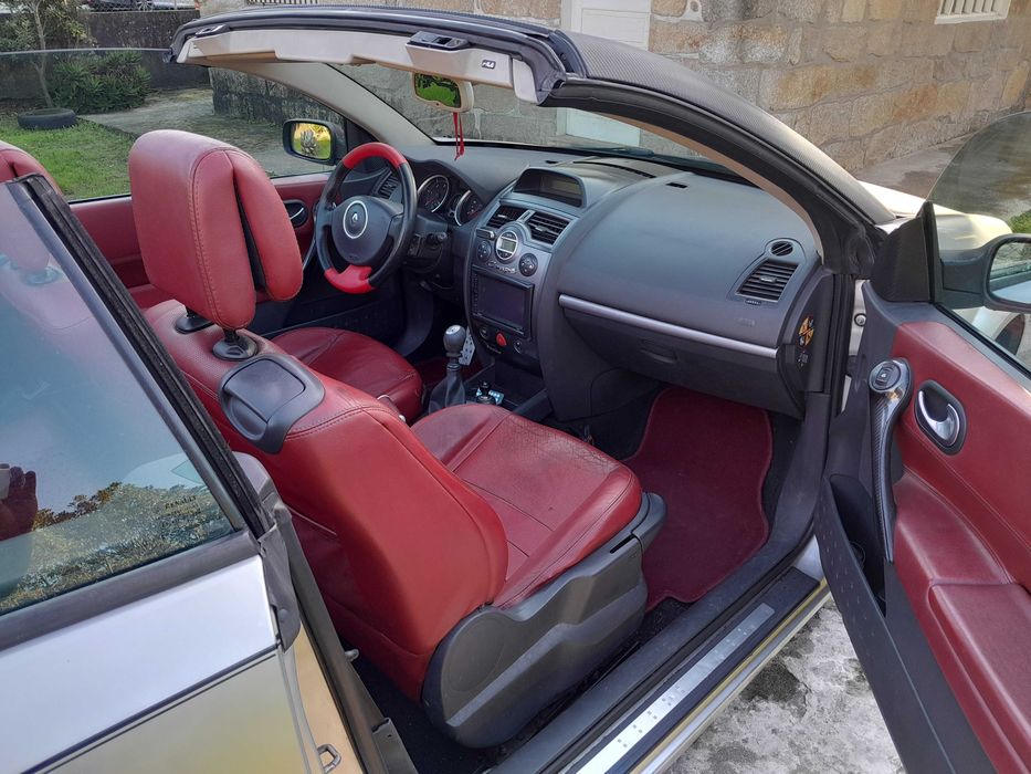 Vendo megane 2 cc 1900 dci 120 cv de 2006.placa estrangeira