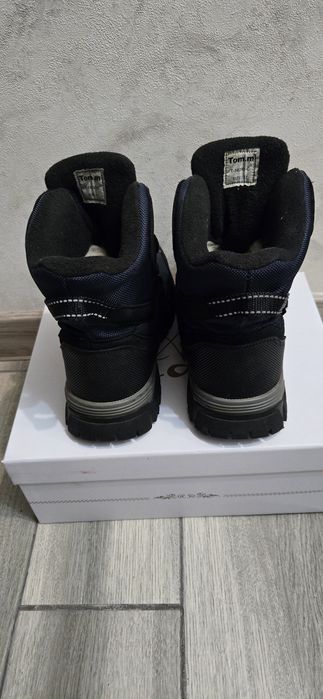 Зимние  сапоги на мальчика