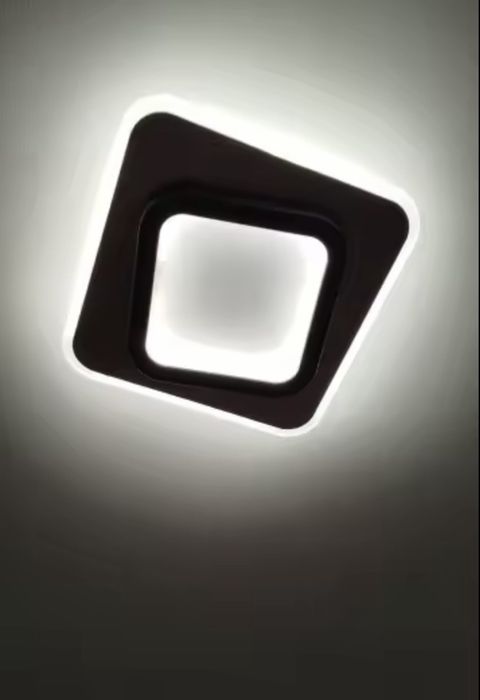 Sprzedam lampe sufitowa