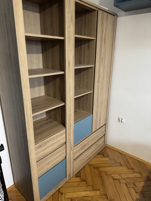 Zestaw mebli do pokoju dla dziecka