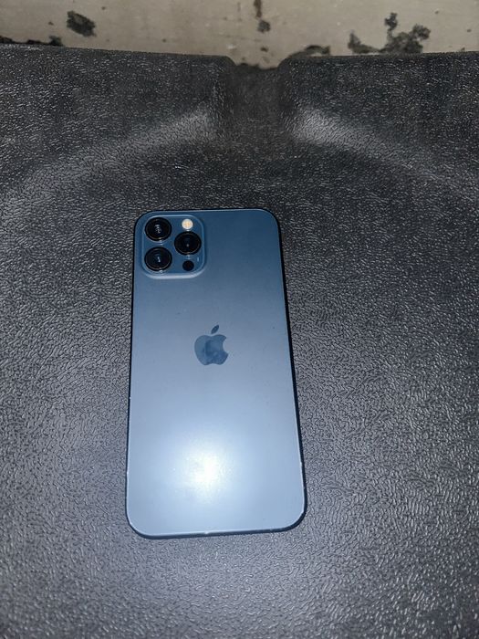 Продам Iphone 12 pro max 256gb