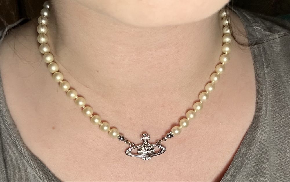 Чокер Vivienne Westwood, Mini Bas Relief Pearl Choker оригінал