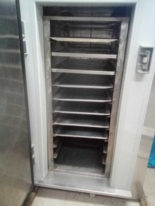 Abatedor de Temperatura Industrial,  para 10 tabuleiros 40x60