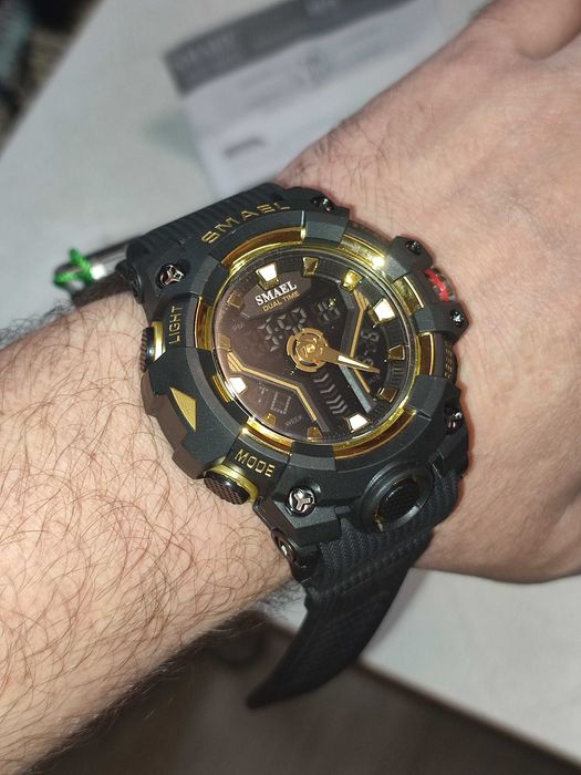 Мужские наручные спортивные часы Smael. Black-gold.