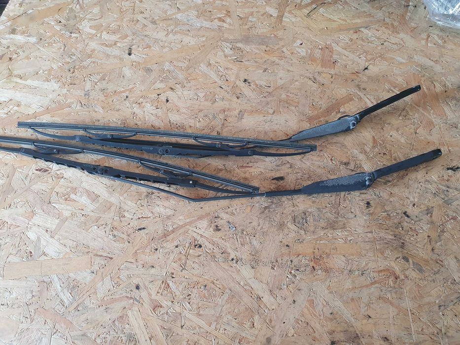 Ramię ramiona wycieraczek przód przednich Citroen Berlingo 05r kpl