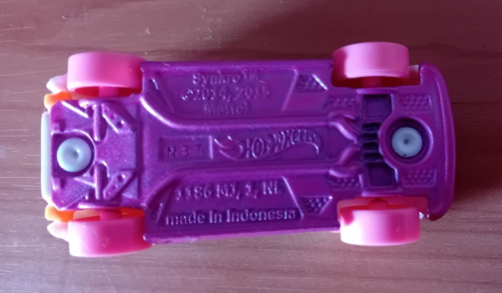 Carro HotWheels Novo