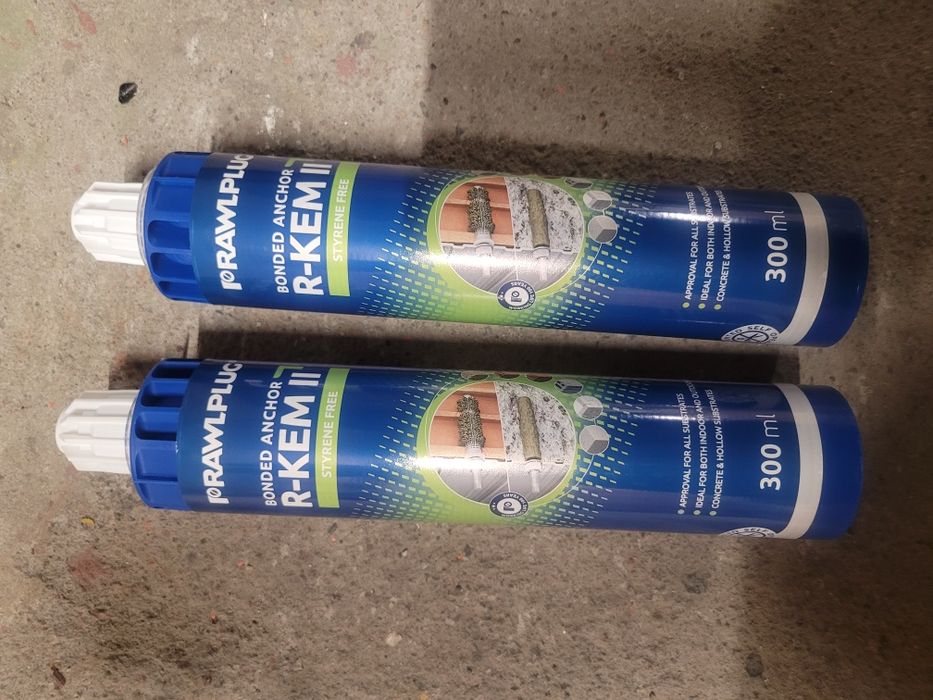 Kotwa chemiczna rawlplug