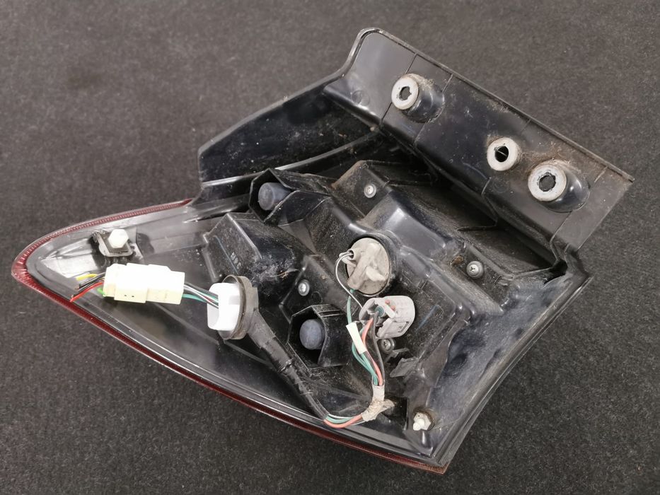 Suzuki SX4 Scross lift lampa prawa tylna led