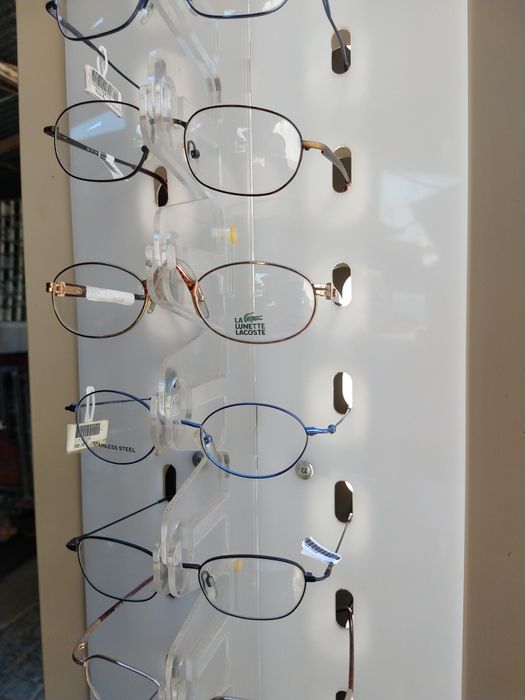 Expositores + Armações óculos