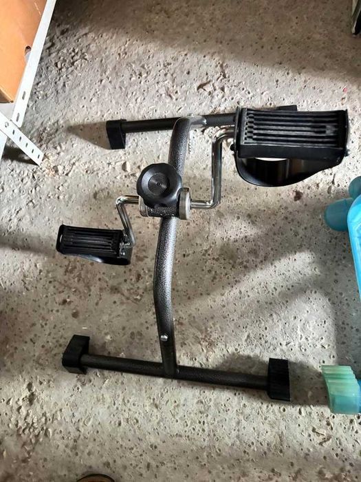 Pedaleiras de Exercício e Fisioterapia – Como Nova € 10