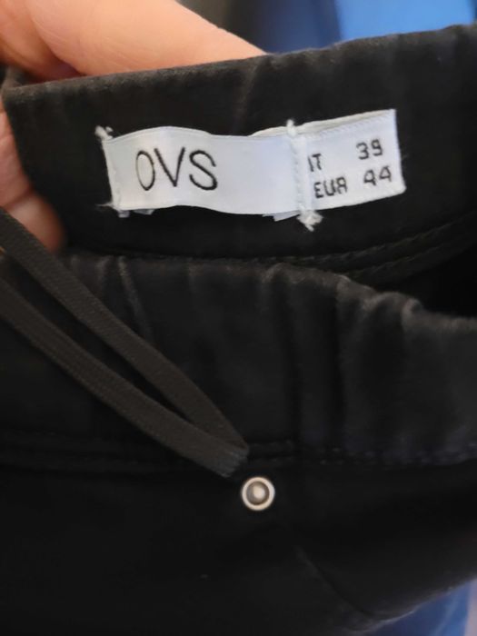 Nowe damskie spodnie 44