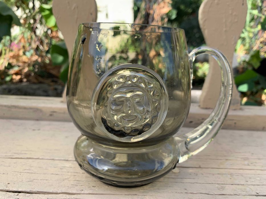 Винтажная пивная кружка бокал темное стекло 0,6л