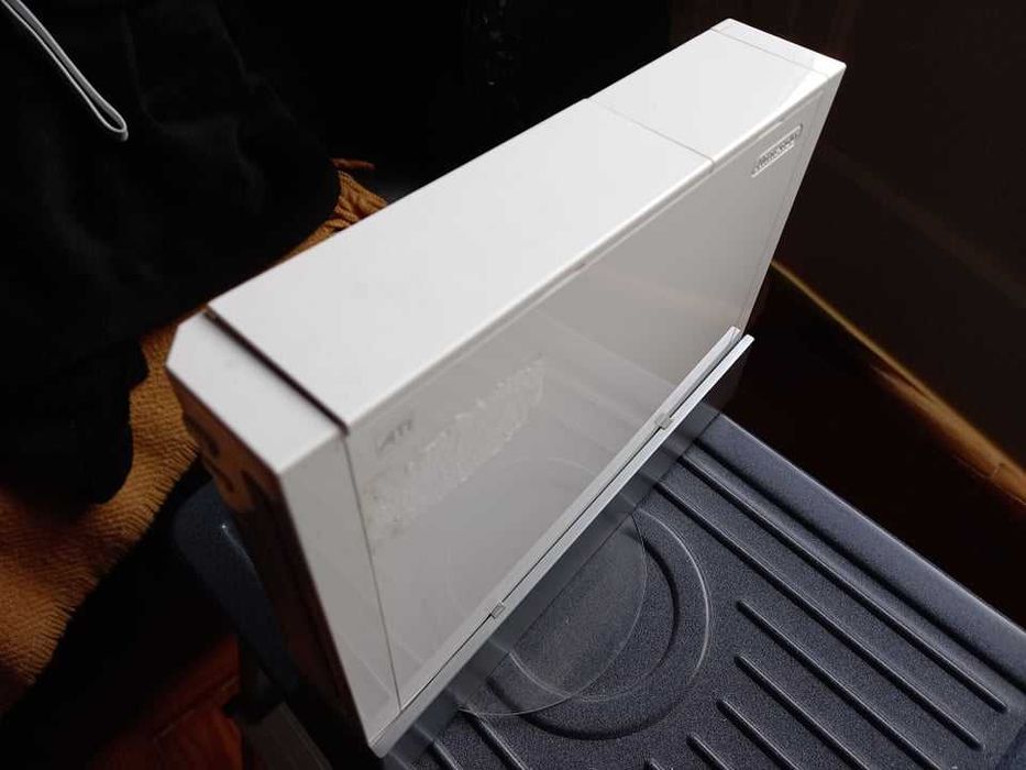 Nintendo Wii White Console with Controllers and Cables64729629118466123