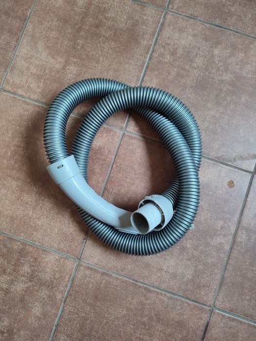 Wąż do odkurzacza.