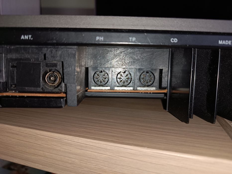 Amplituner Bang Olufsen BEOMASTER 3300