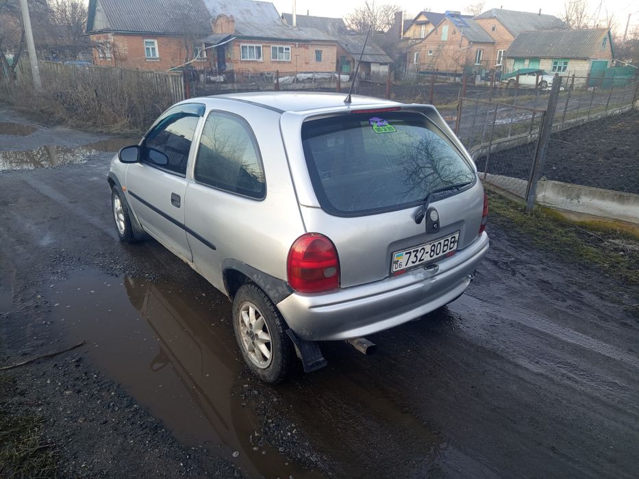 ОПЕЛЬ КОРСА  газ/бензин