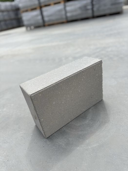 Bloczek fundamentowy betonowy Producent Koluszki