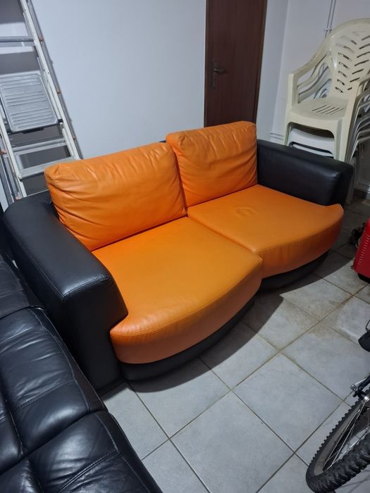 Mesa + 6 Cadeiras +Sofá