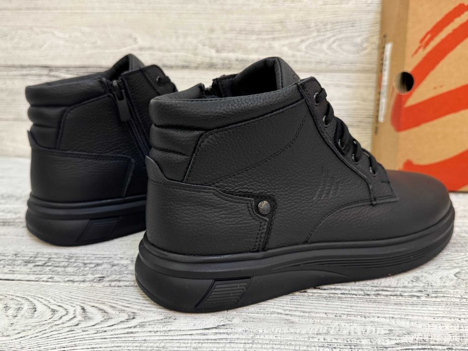 Чоловічі зимові шкіряні черевики Clubshoes.  р.40 - 45 Кожаные ботинки