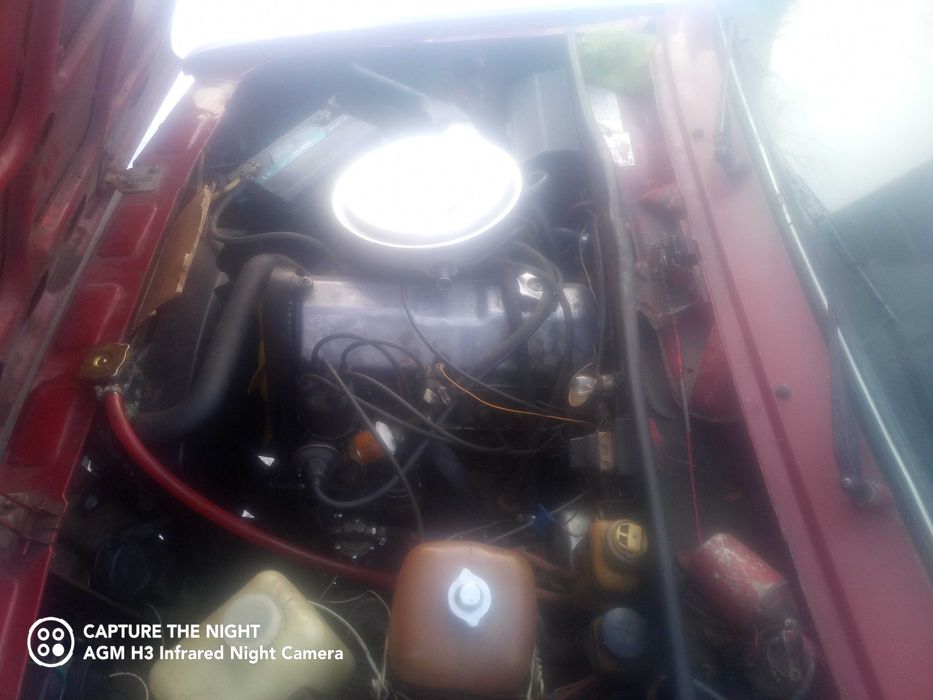 Продам Ваз 2105 газ Бенз  5ступка35000