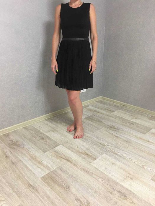 Платье плиссе на праздник