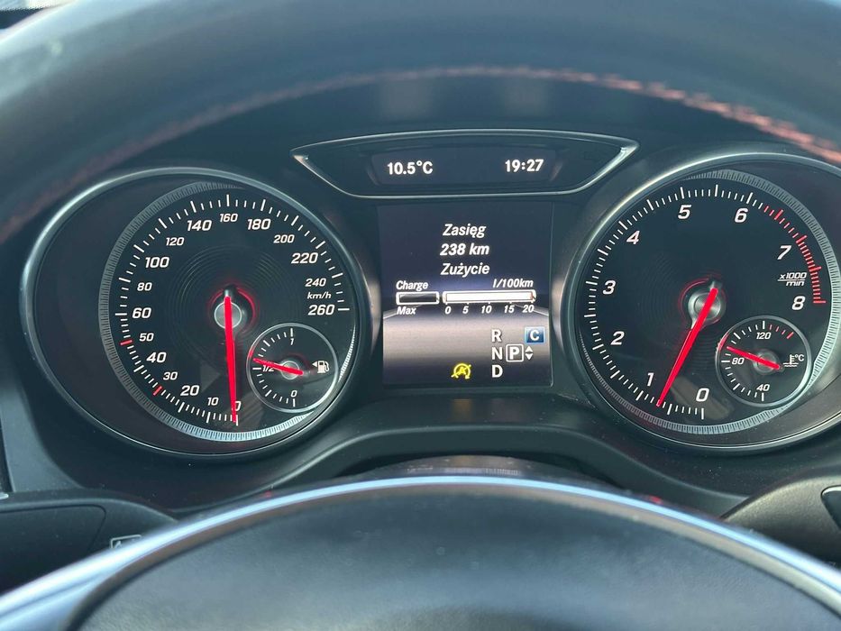 Sprzedam Mercedesa CLA pierwszy wlasciciel ZAMIANA na SUVA