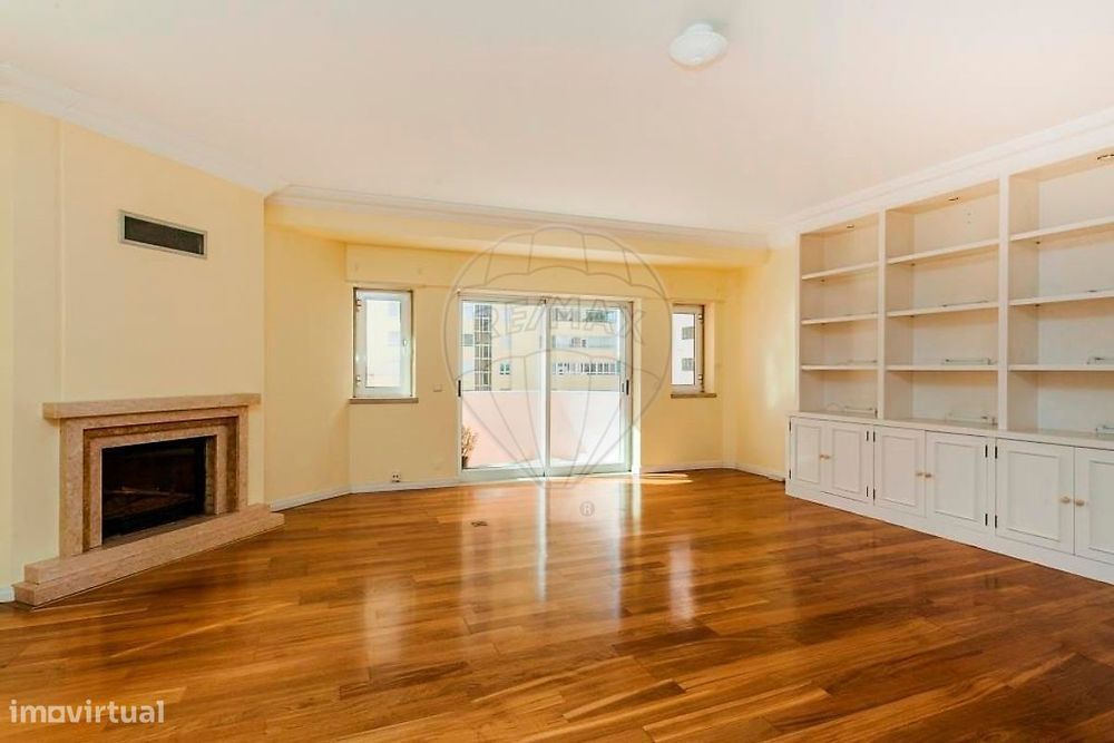 Apartamento T3 para arrendamento