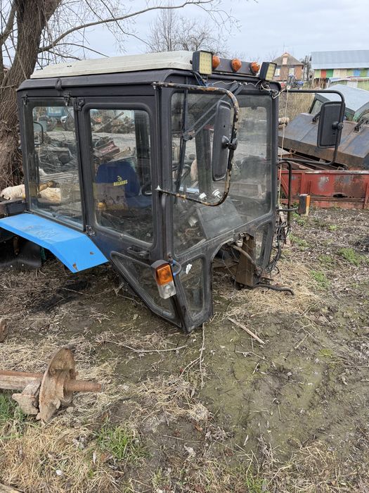 Кабіна мтз 82-892 в гарному стані