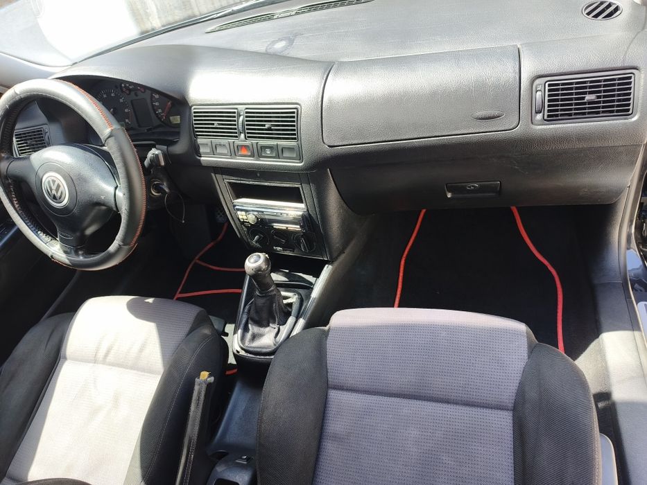 VW Golf 1.4 gasolina 199500km