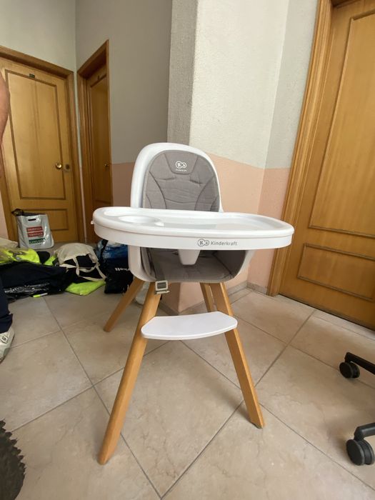 Cadeira de refeição