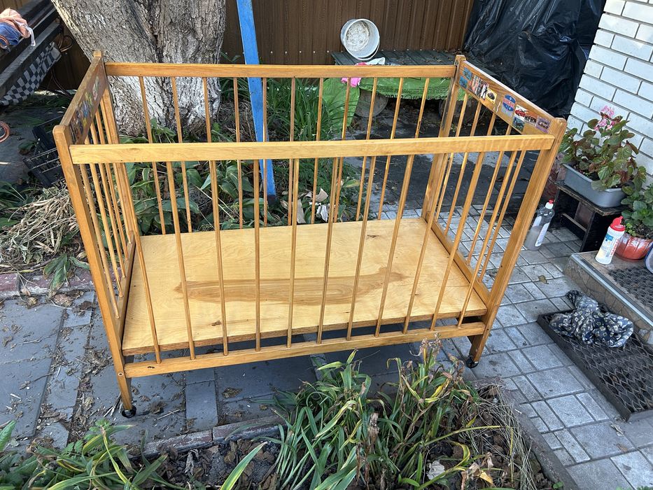 Продам дитячу колиску