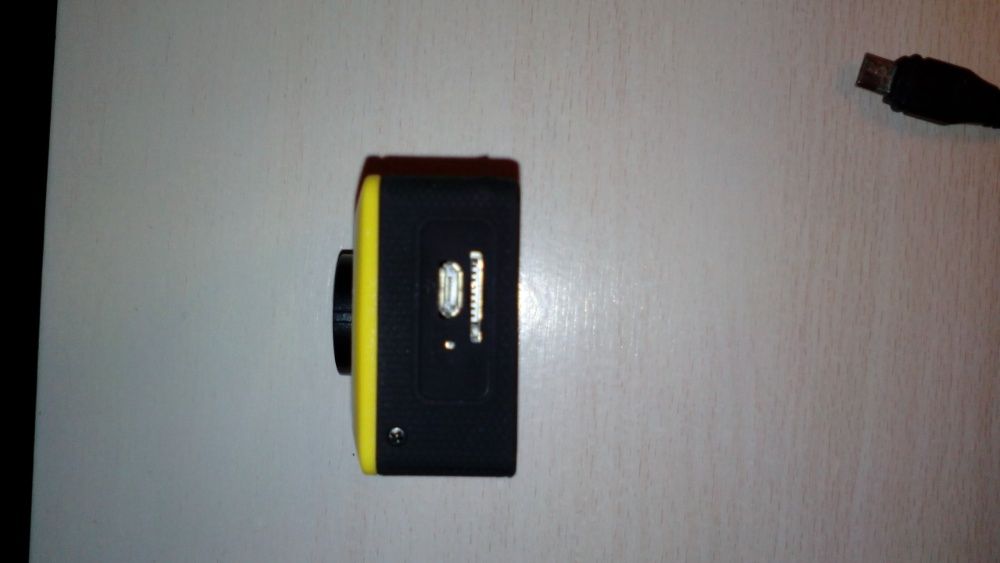 Câmara de desporto de ação HD-Ready