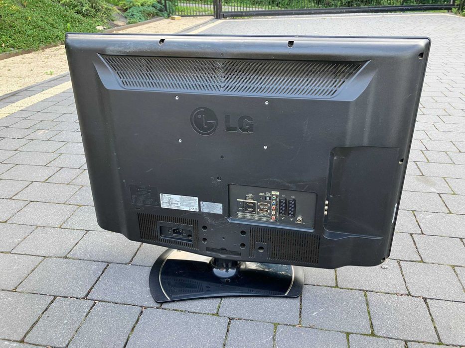 Telewizor LG 32LG5700