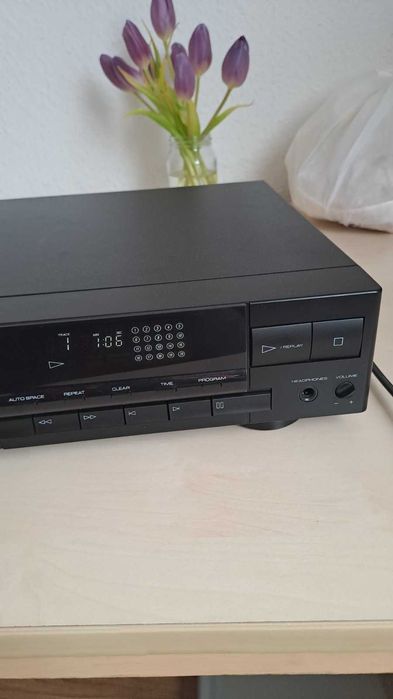 Grundig 360 програвач