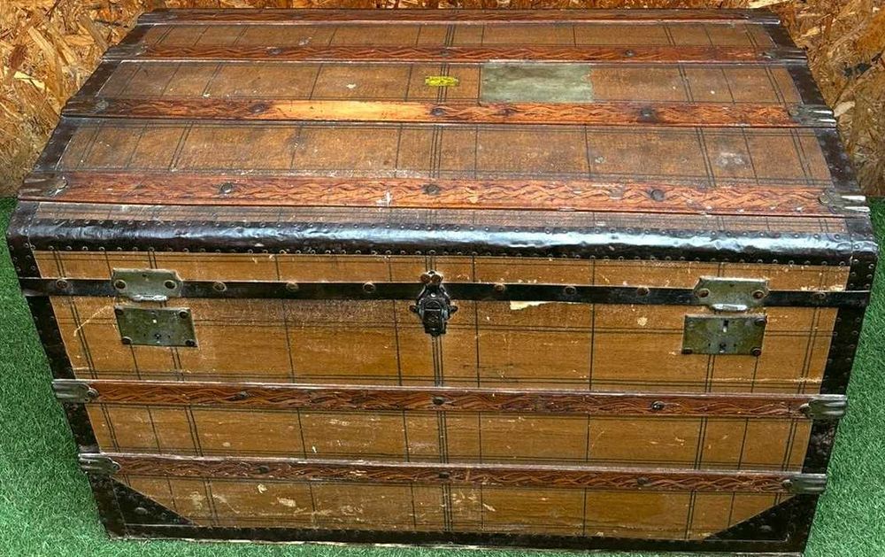 Arca bau, antiga centenaria dos armazens Grandela 105X58X67 cm