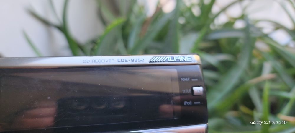 Автомагнитолла Alpine 9852