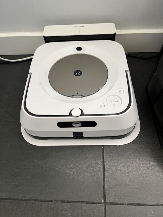 IRobot Bravaa Jet M6