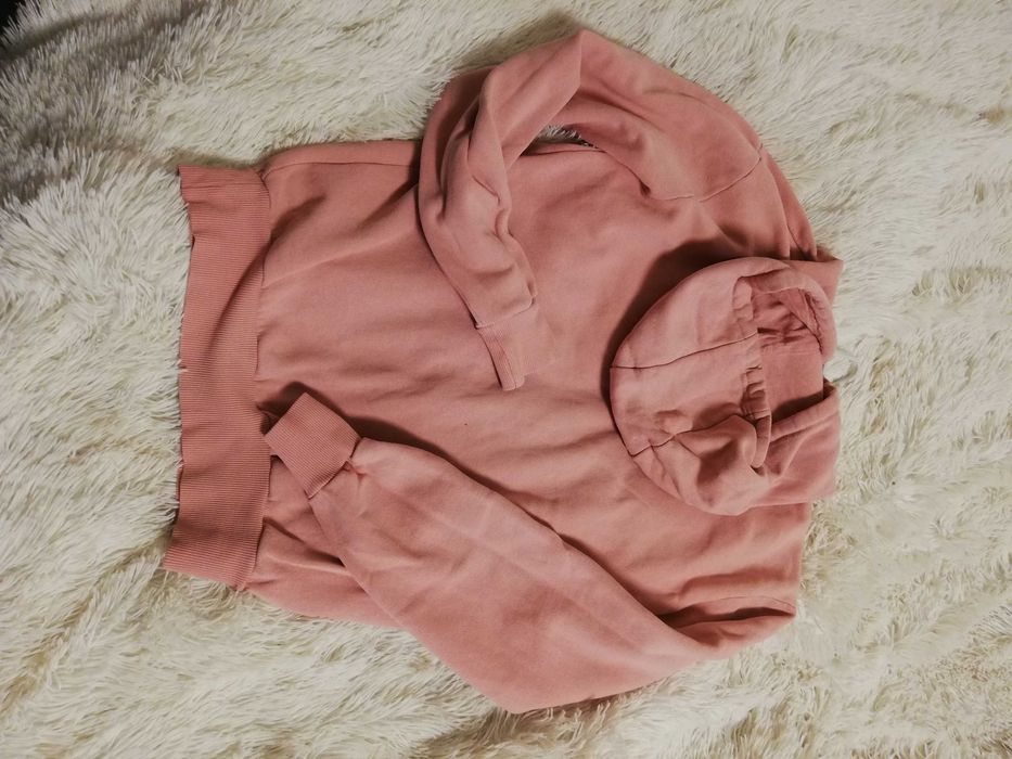 bluza Ellesse S M 36 38 pudrowy róż bluza ellesse z kapturem