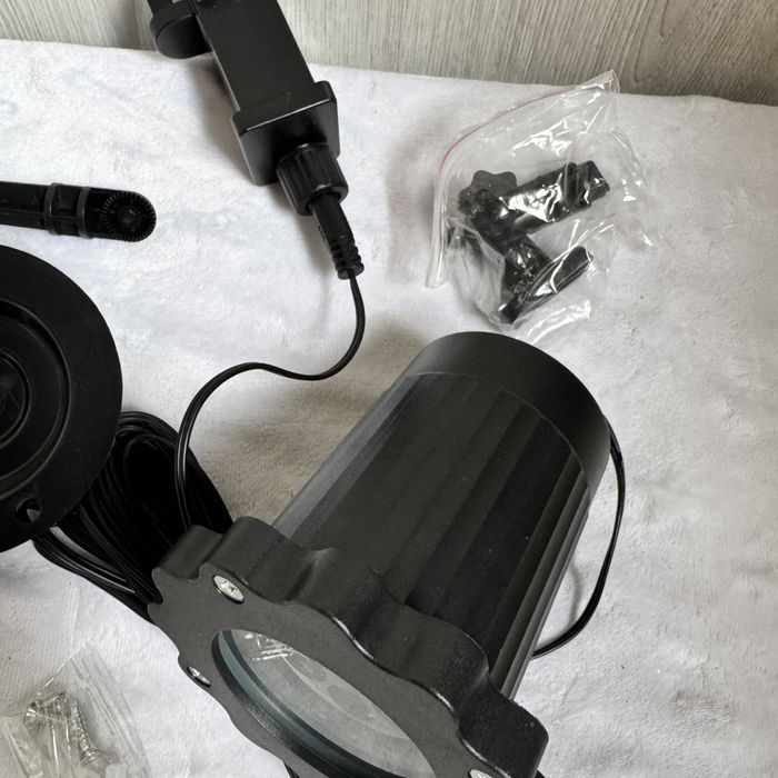 Projektor śnieżynek