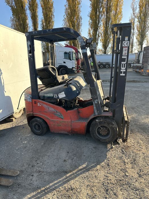 Розбираю навантажувач вилковий Heli погрузчик кара автонавантажувач