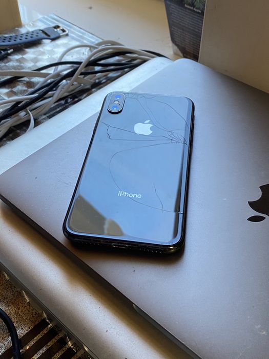 Face робить! IPhone X 64gb без сім, акб 88