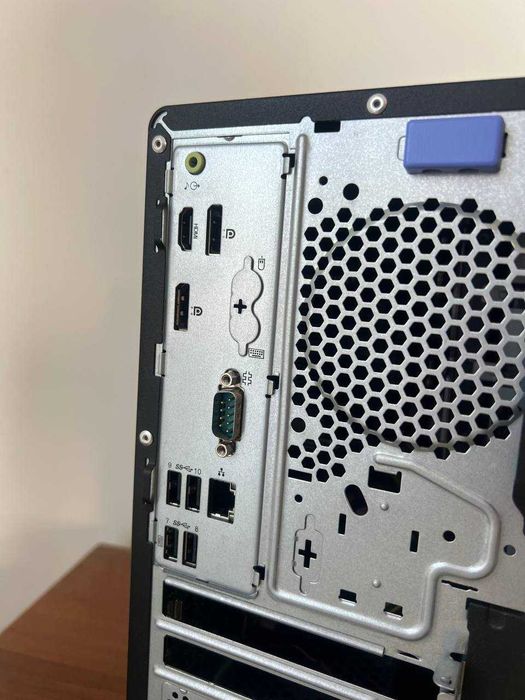 системний блок lenovo ct11 /i7-10700/1tb hdd/ без ОЗУ