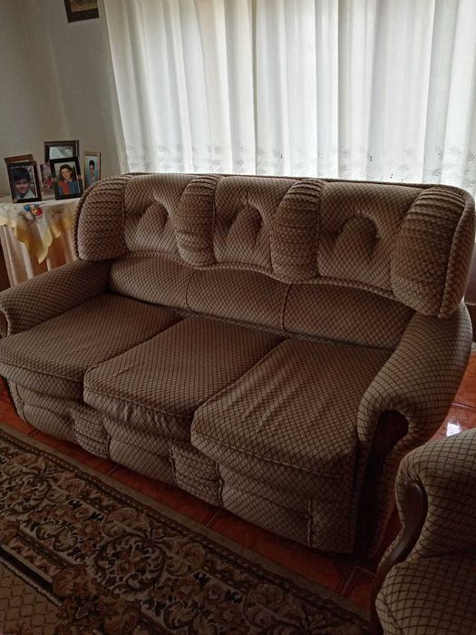Sofás e Cadeirões antigos